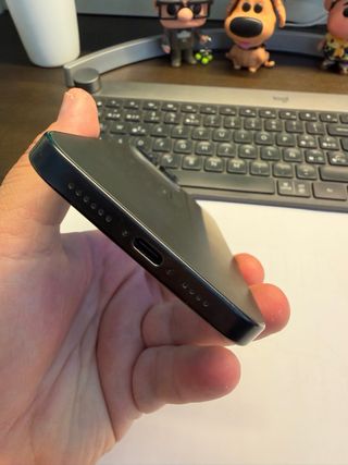 iPhone 16 Pro Max - 256GB + Regalo funda