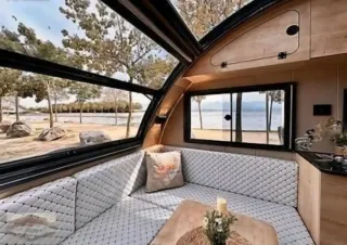 Caravana de remolque.(está en Holanda).