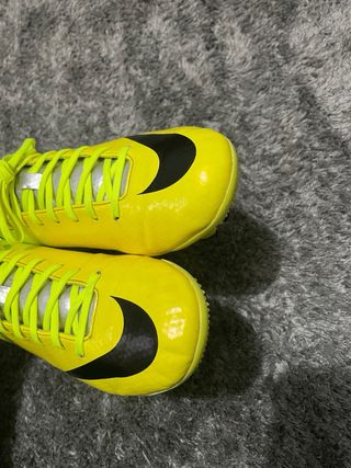 Nike Mercurial Victory IV FG