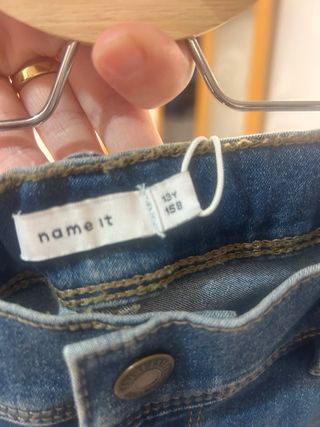 Pantalones pitillos T32 Nuevos Name it