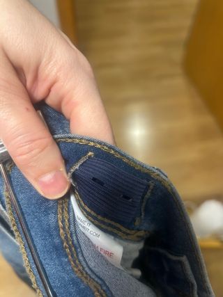 Pantalones pitillos T32 Nuevos Name it