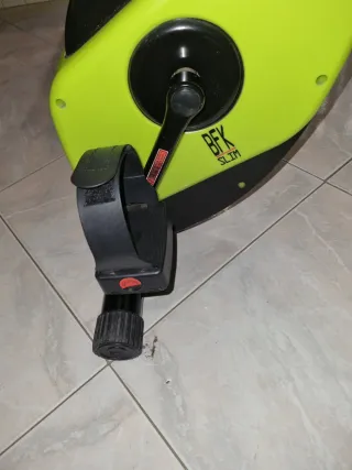 Cyclette professionale pieghevole