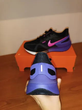 Nike air zoom structure 25