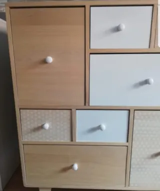 Cajonera de Maisons du Monde con ocho cajones