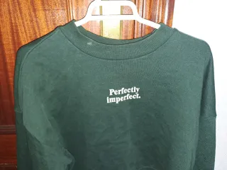 Sudadera corta de niña