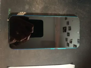 Xiaomi 9C NFC + cristal templado + dos fundas.