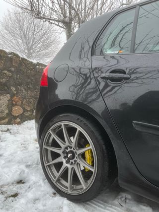 Llantas Japan Racing JR11