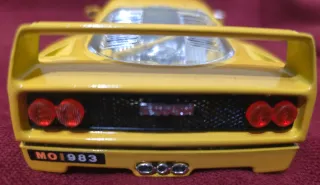 Bburago Ferrari F40 1/24