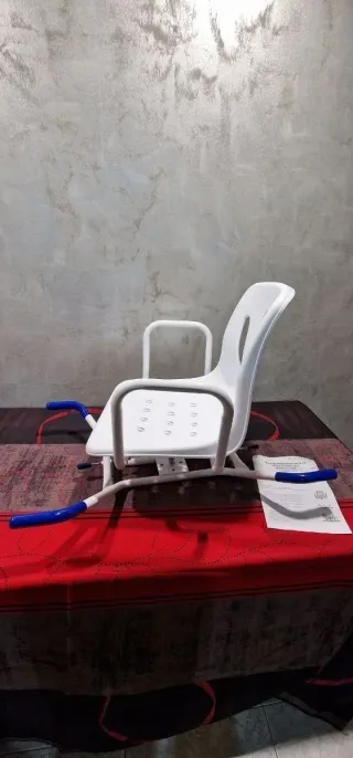 Mobiclinic, Silla de Baño Giratoria, Lago, Reposab