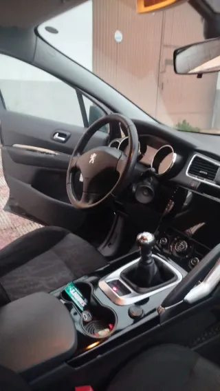 Peugeot 3008 2010