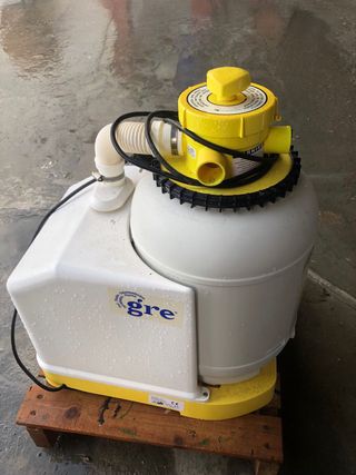 Depuradora Gre Piscina Blanca y Amarilla