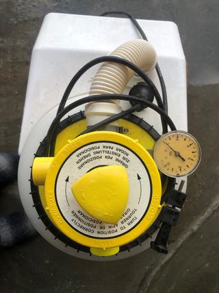 Depuradora Gre Piscina Blanca y Amarilla