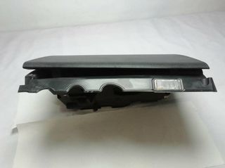 Guantera volkswagen tiguan (5n2) country 124131