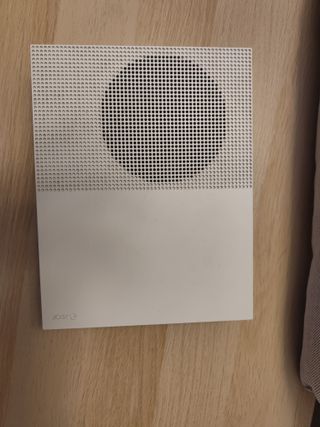 Xbox One S Blanca 1 TB(Para piezas)