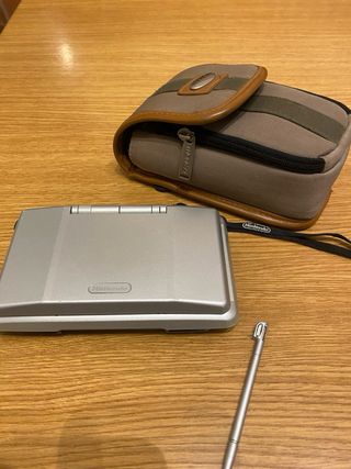 Nintendo Ds + 4 juegos