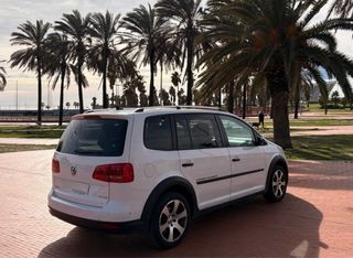Volkswagen Touran 2013