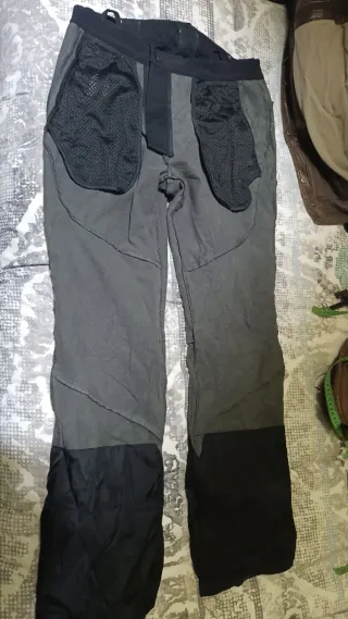 Pantalones técnicos