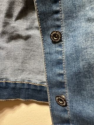 chaqueta vaquera azul