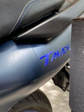 Yamaha TMAX 2024 Azul/Negro – 6.500 km