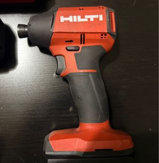 Maquinas Hilti a Bateria y cargador.