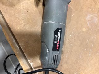 Amoladora PowerPlus 600W 115mm