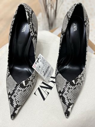 Zapatos de tacón Zara estampado serpiente Talla 38