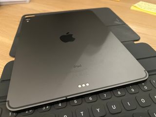 iPad Pro 11 512GB + Tastiera Apple + Stilo Wacom.