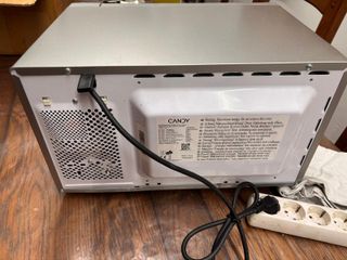 Microondas Candy 22L