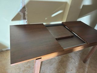 Conjunto mesa y 6 sillas