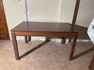 Conjunto mesa y 6 sillas