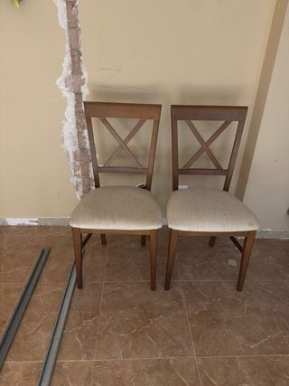 Conjunto mesa y 6 sillas