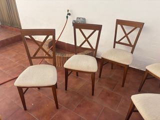 Conjunto mesa y 6 sillas