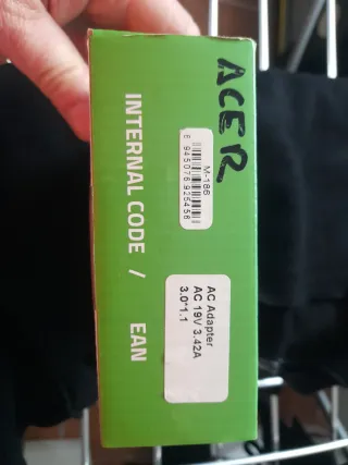 Cargador portatil acer