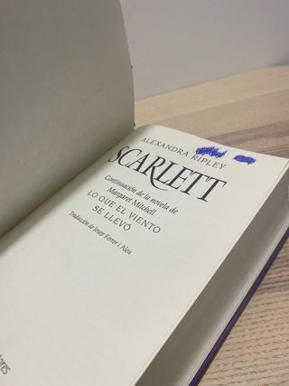 Scarlett: continuación de la novela de Margaret...