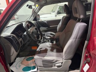 Mitsubishi Montero 2001