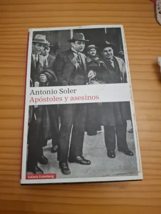 Apóstoles y asesinos