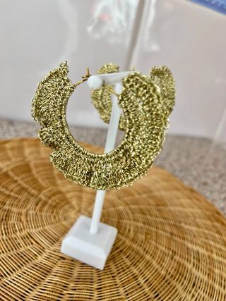 Pendientes Aro Tejidos a Mano Dorados