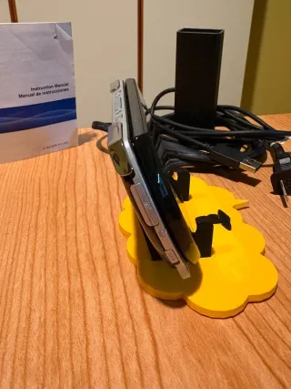 PSP Go + Manuale + Caricatore Originale