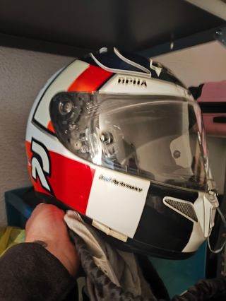 Chaquetas Barbour BMW XXL  y 3 cascos negociables