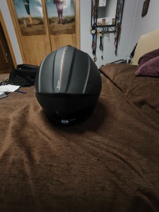 Chaquetas Barbour BMW XXL  y 3 cascos negociables