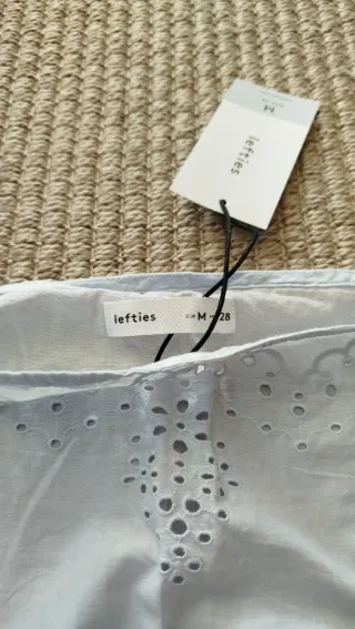 Blusa Lefties Nueva con Etiqueta