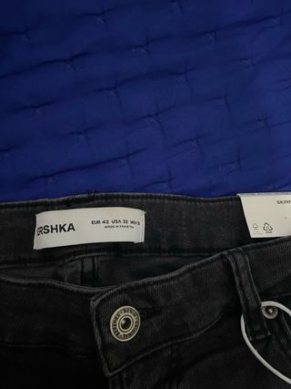 Jeans Skinny Fit Rasgões