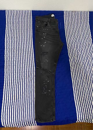 Jeans Skinny Fit Rasgões