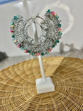 Pendientes tejidos a mano