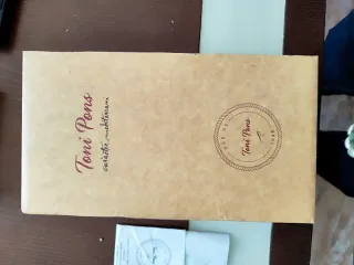 Sandalias T-Strap Azul y Beige