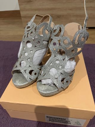 Sandalias fiesta Menbur