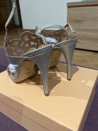 Sandalias fiesta Menbur