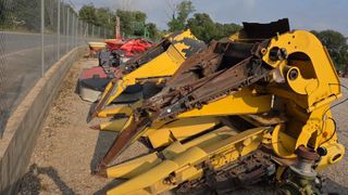 Cabezal Maíz New Holland