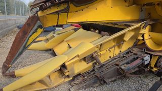 Cabezal Maíz New Holland