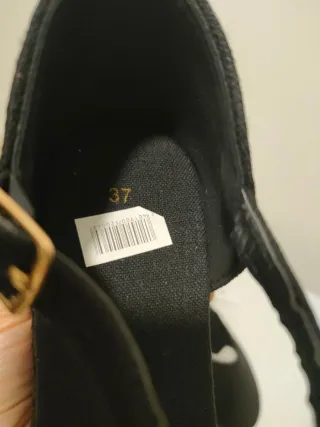 Alpargatas con cuña y pulsera del corte inglés